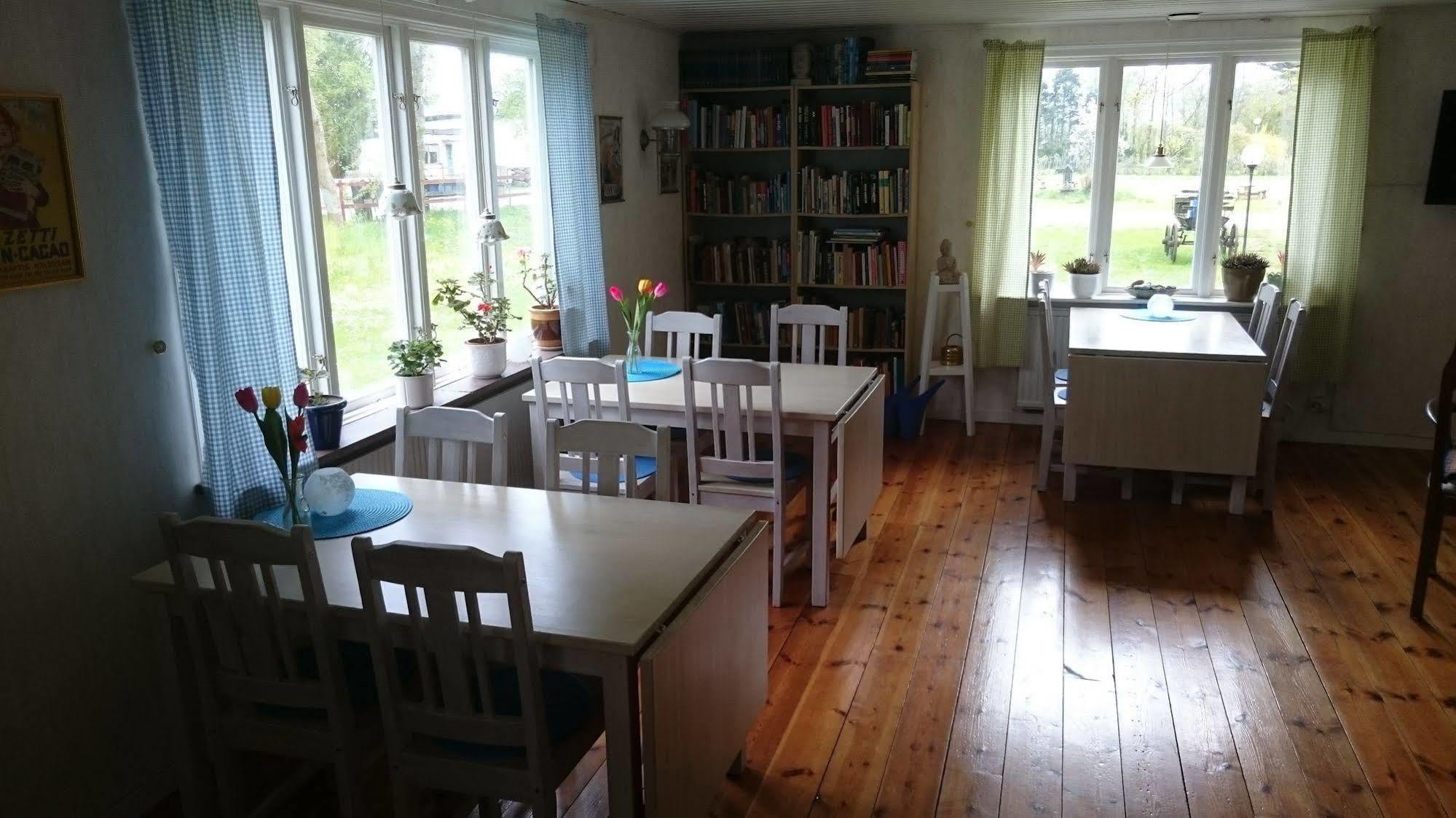 Stf Hagaby/Lantgarden Hostel Löttorp Dış mekan fotoğraf